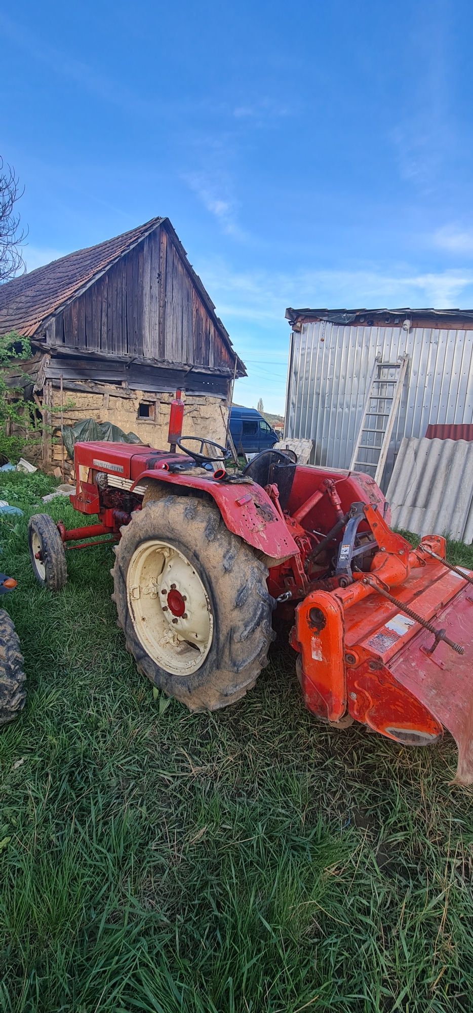 Tractor international 423 Mccormick