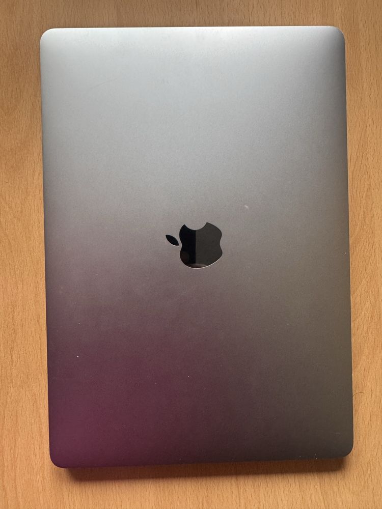 Apple Macbook Pro 13 A2159 2019 i5 16/256 за части