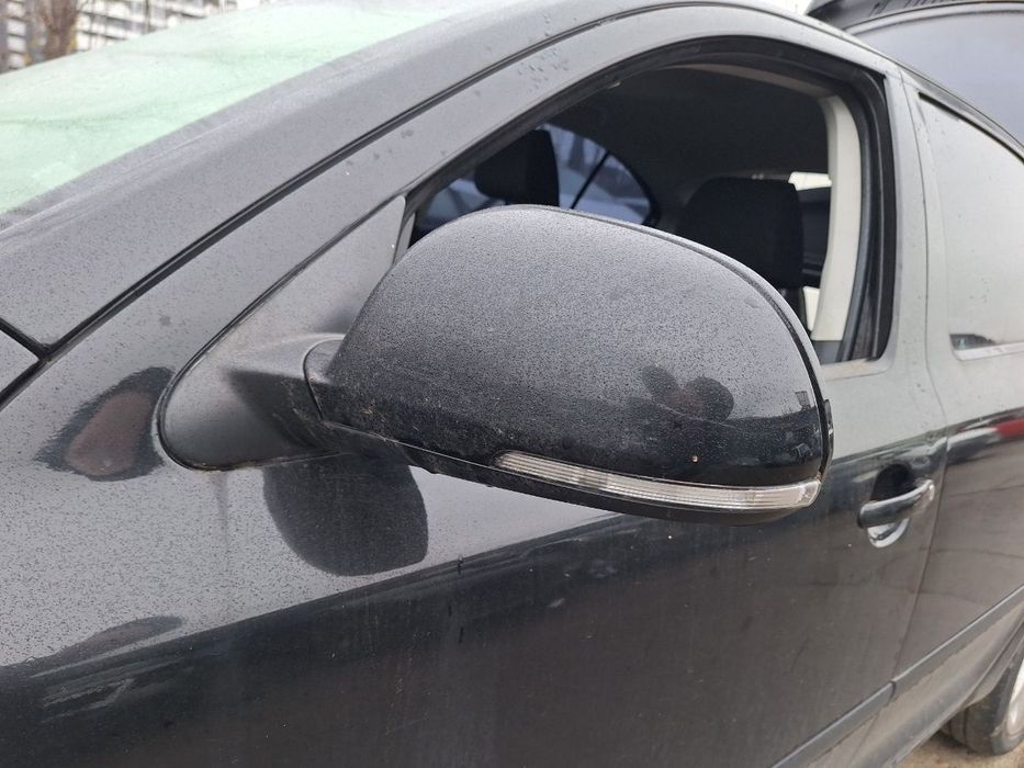 Oglinda laterala electrica portiera fata stanga SKODA OCTAVIA 2 Facelift 1Z3 2009 - 2013