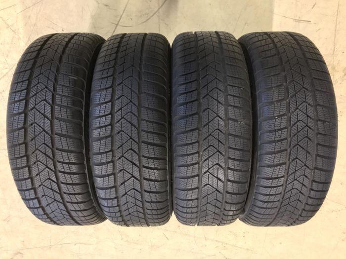 Set Anvelope Cauciucuri Iarna M+S 235 45 R18 Pirelli Profil 7mm ca noi