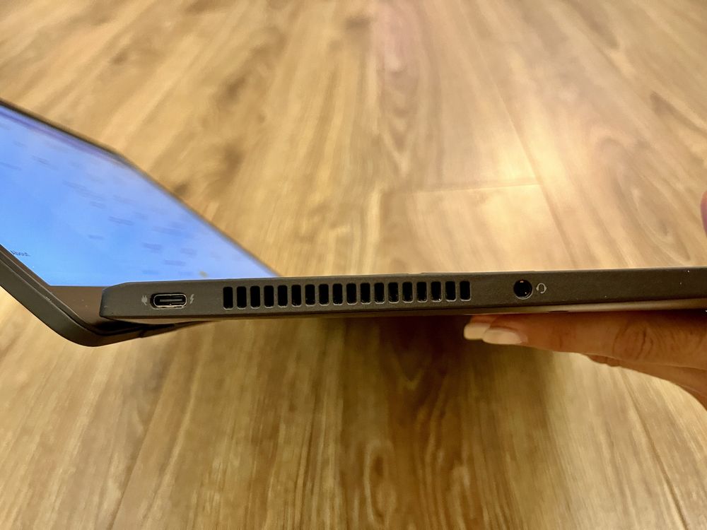 Laptop DELL Latitude 7420 i5, gen 11- stare excelenta