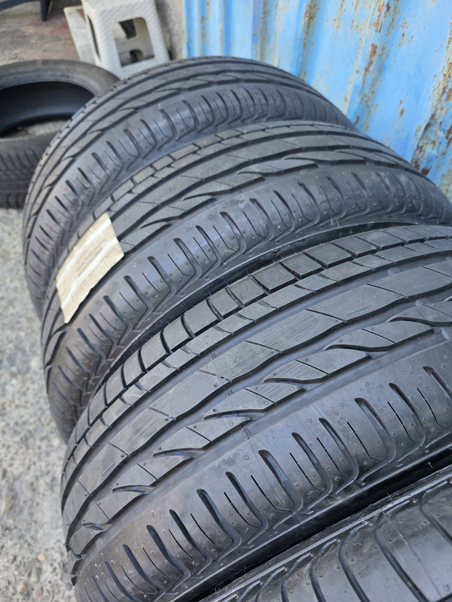 Anvelope Vară Noi 205.60.16 Goodyear Runflet