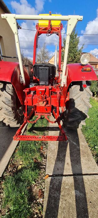 Tractor IHC  523 52cp Agriomatic Imp. Germania cu încărcător și 2 cupe