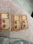 Vând bag note indiene pe cale de dispariție