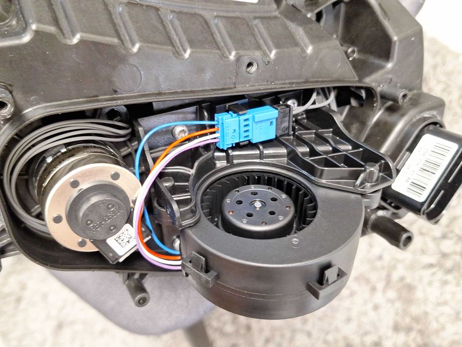 Far Porsche Panamera Led stanga