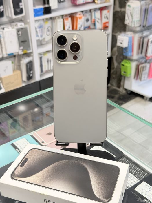 Apple iPhone 15 Pro Max 256GB Natural Titanium