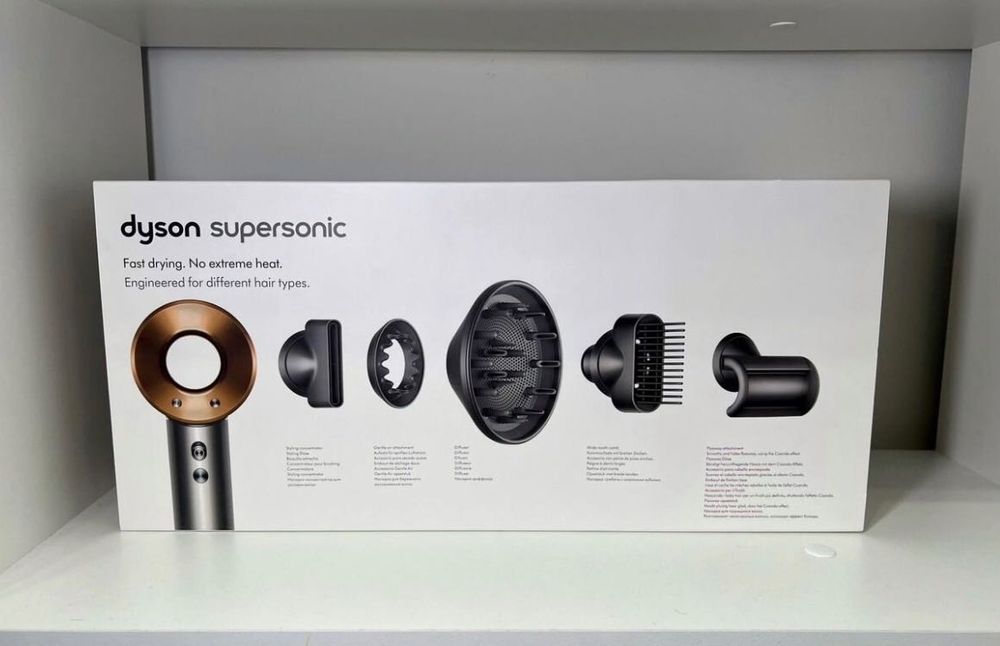 Продам Запечатанный Новый Dyson Профессиональный Стайлер Фен Запечатан