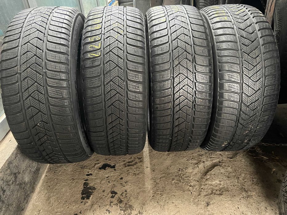 4 Anvelope Iarna 225/60/17 Pirelli Sottozero 3