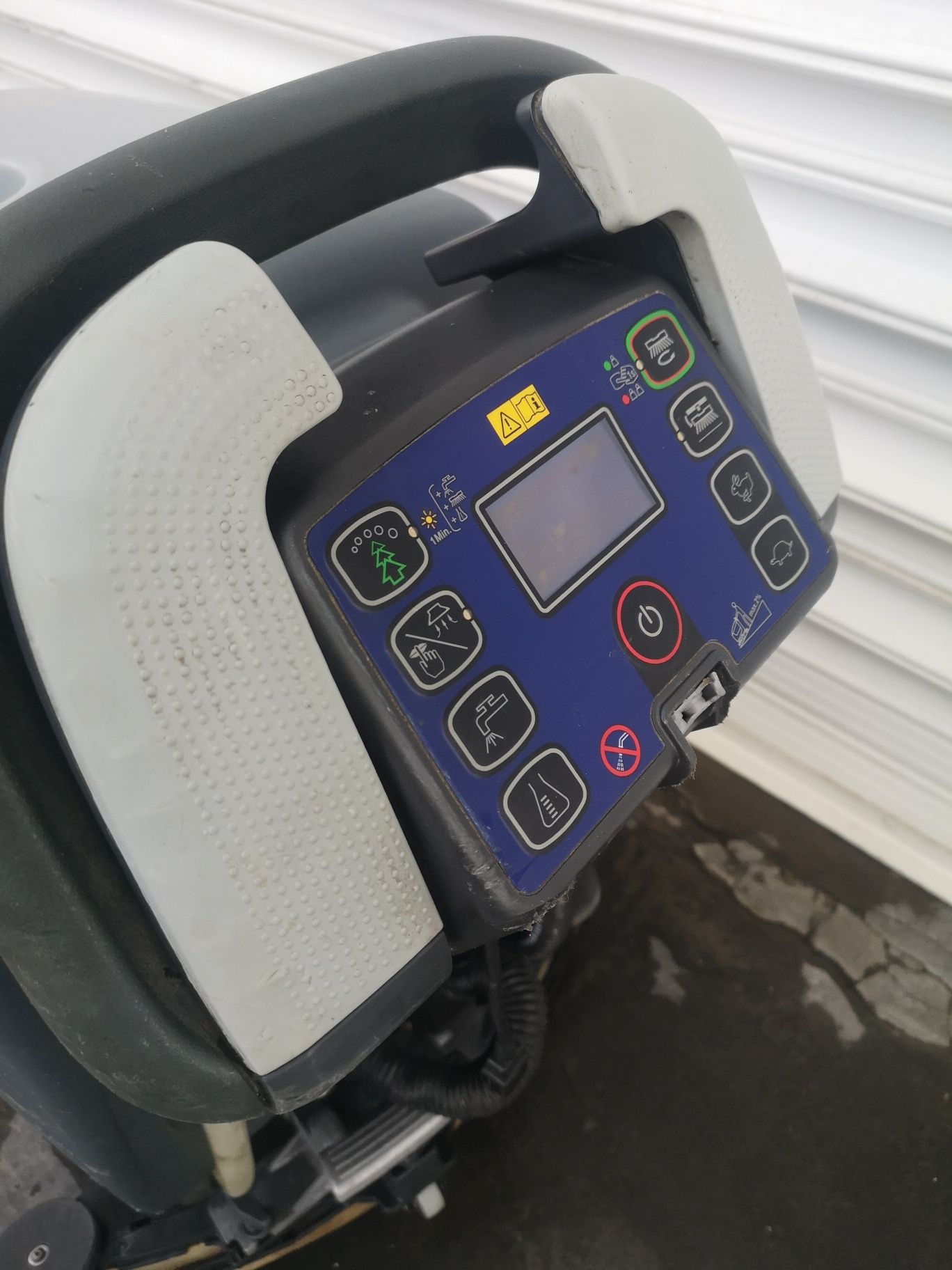 Подопочистваща Машина Nilfisk SC500 Eco Flex 24V