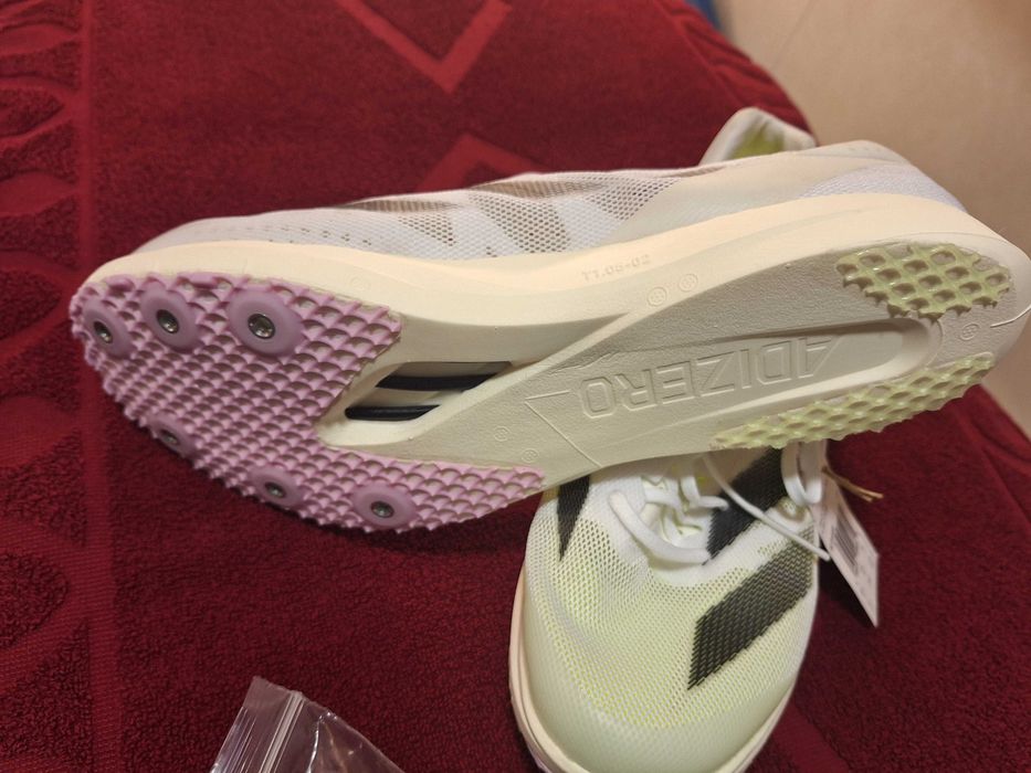Чисто нови мъжки спортни обувки за бягане със шпайкове ADIDAS Adizero