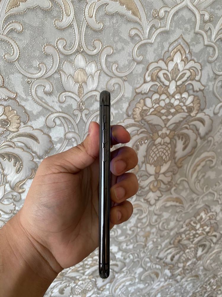 Iphone 11 pro holati qoniqarli