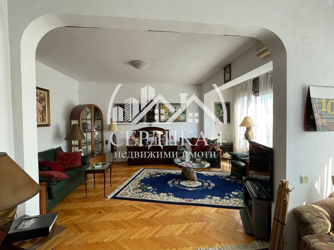 Дава се под наем Тристаен апартамент в София, Център - 125 кв.м за 1500 € - Снимка #1