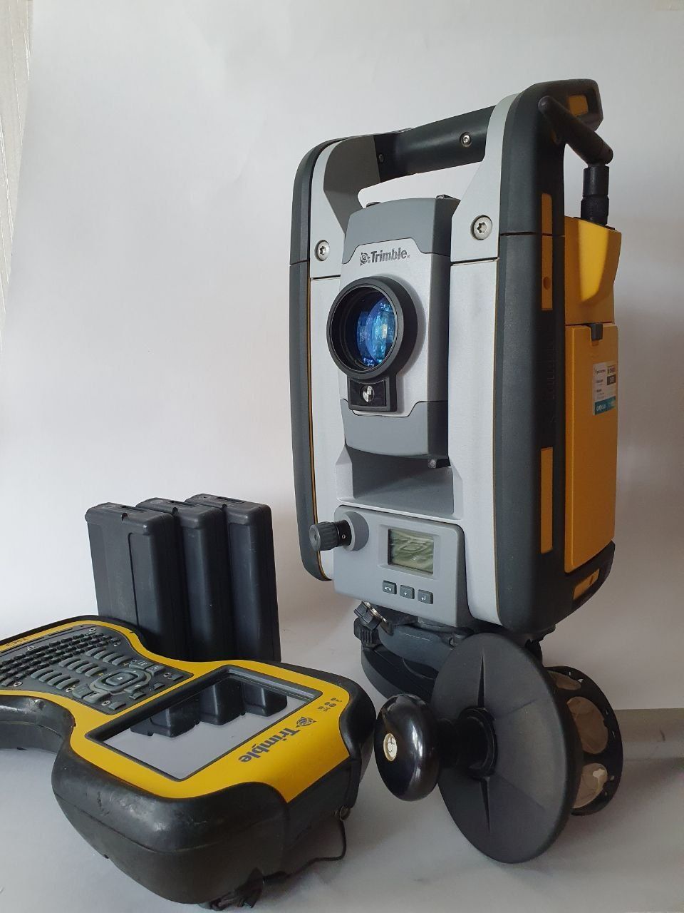 Тахеометр TRIMBLE SPS930 dr plus