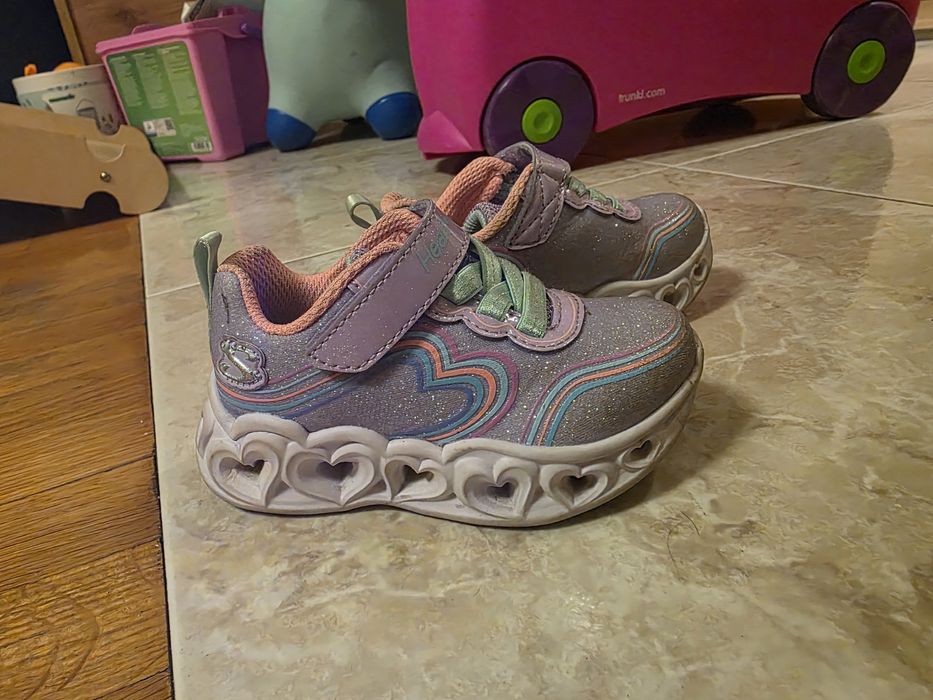 Маратонки Скечърс, 21 номер