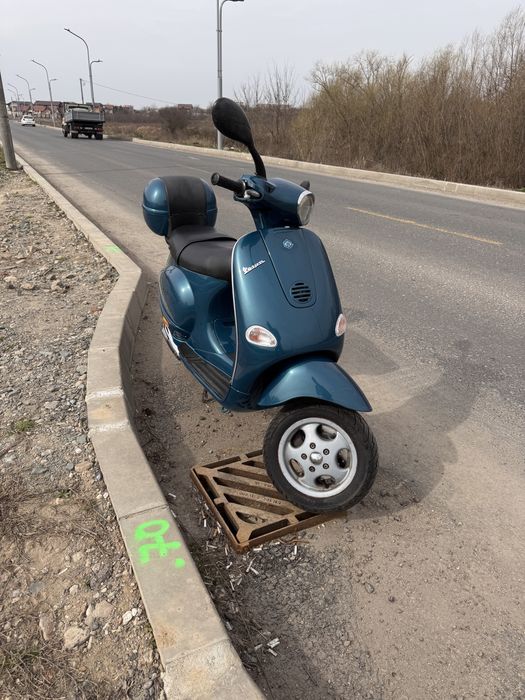 Piaggio Vespa ET4 125 1998