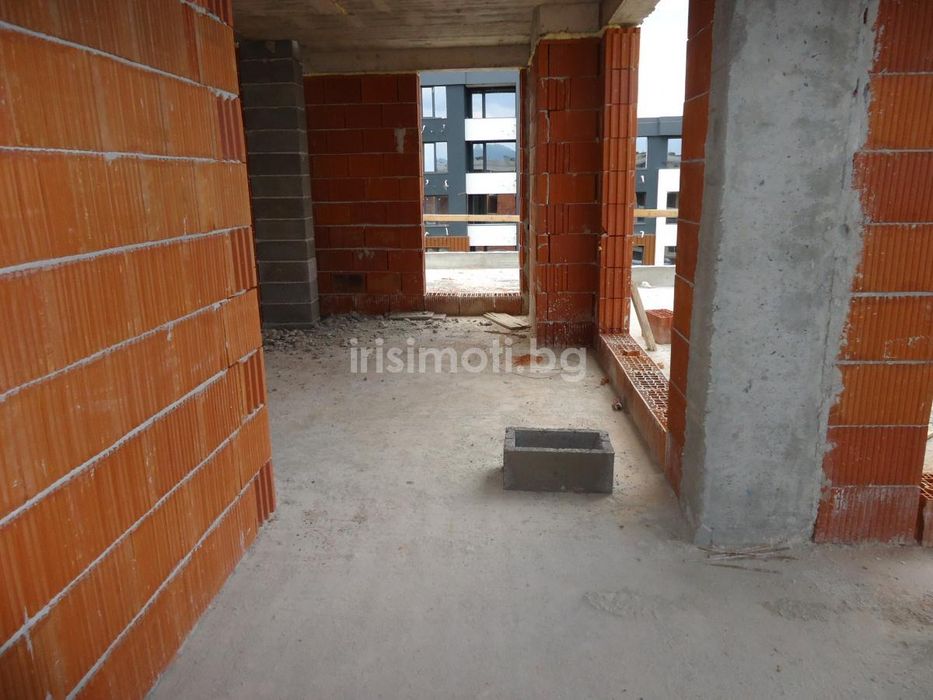 Продава се Двустаен апартамент в София, Студентски град - 93 кв.м за 1925 €/кв.м - Снимка #4