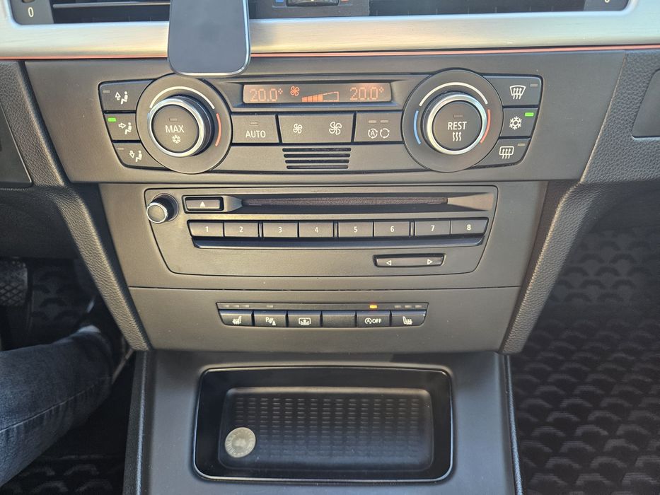 BMW E92 320D 177 cp