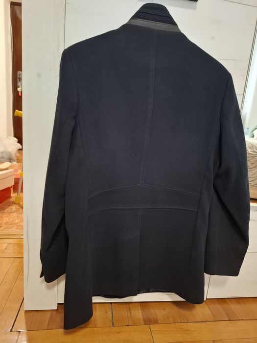 Palton barbati nepurtat