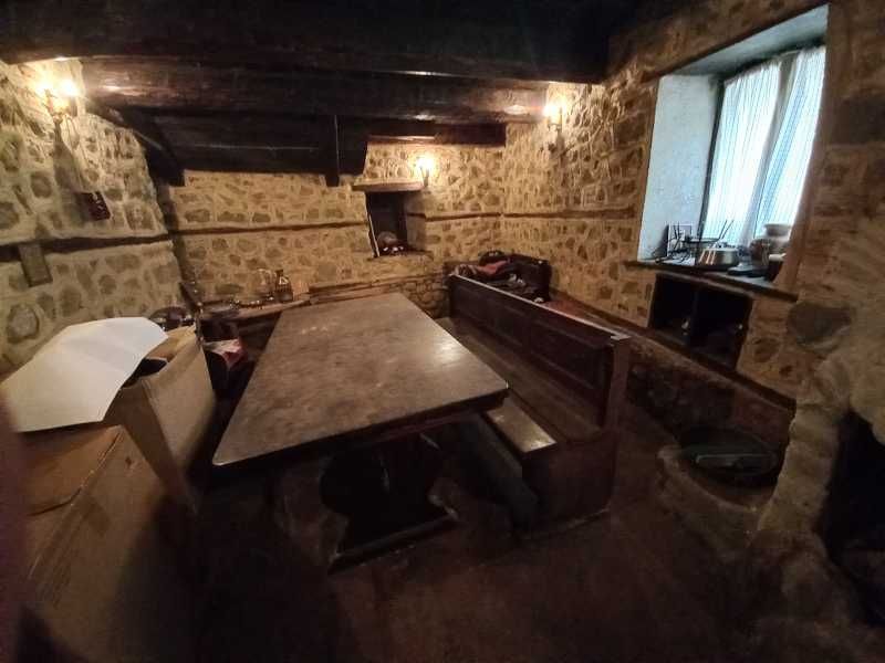 Дава се под наем Къща в Банско - 202 кв.м за 765 € - Снимка #2