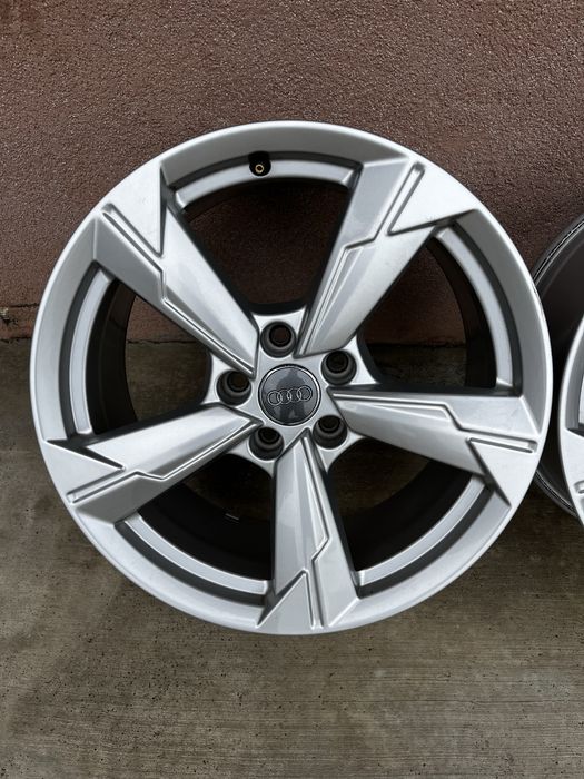 4бр лети джанти 18 цола 5х112/ет39/ц.отв.66.6/8J/за audi a6 4G/ауди А6