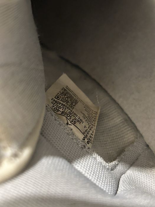 Jordan 1 hyper royal