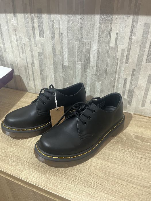 dr martens полуботинки