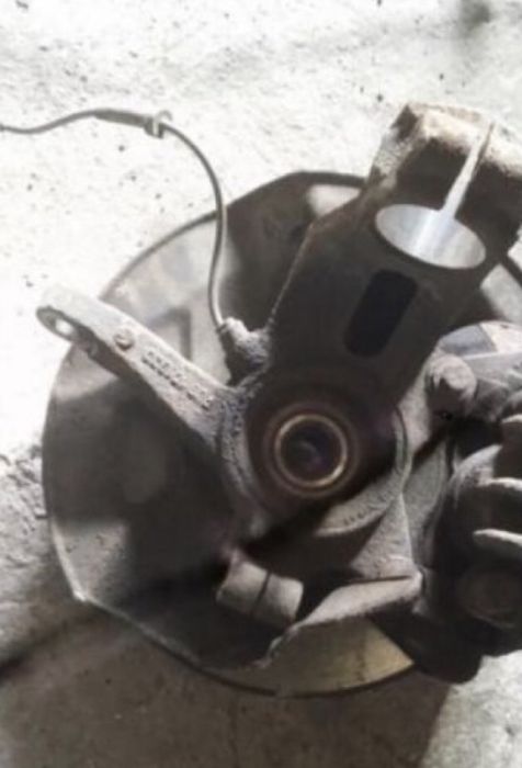 Fuzeta rulment fata Rover 75 MG ZT dezmembrez piese dezmembrari