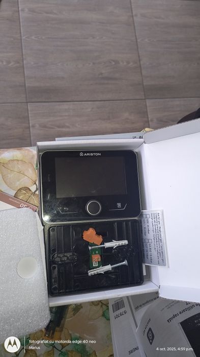 Termostat ambient cu fir ARISTON SENSYS HD negru