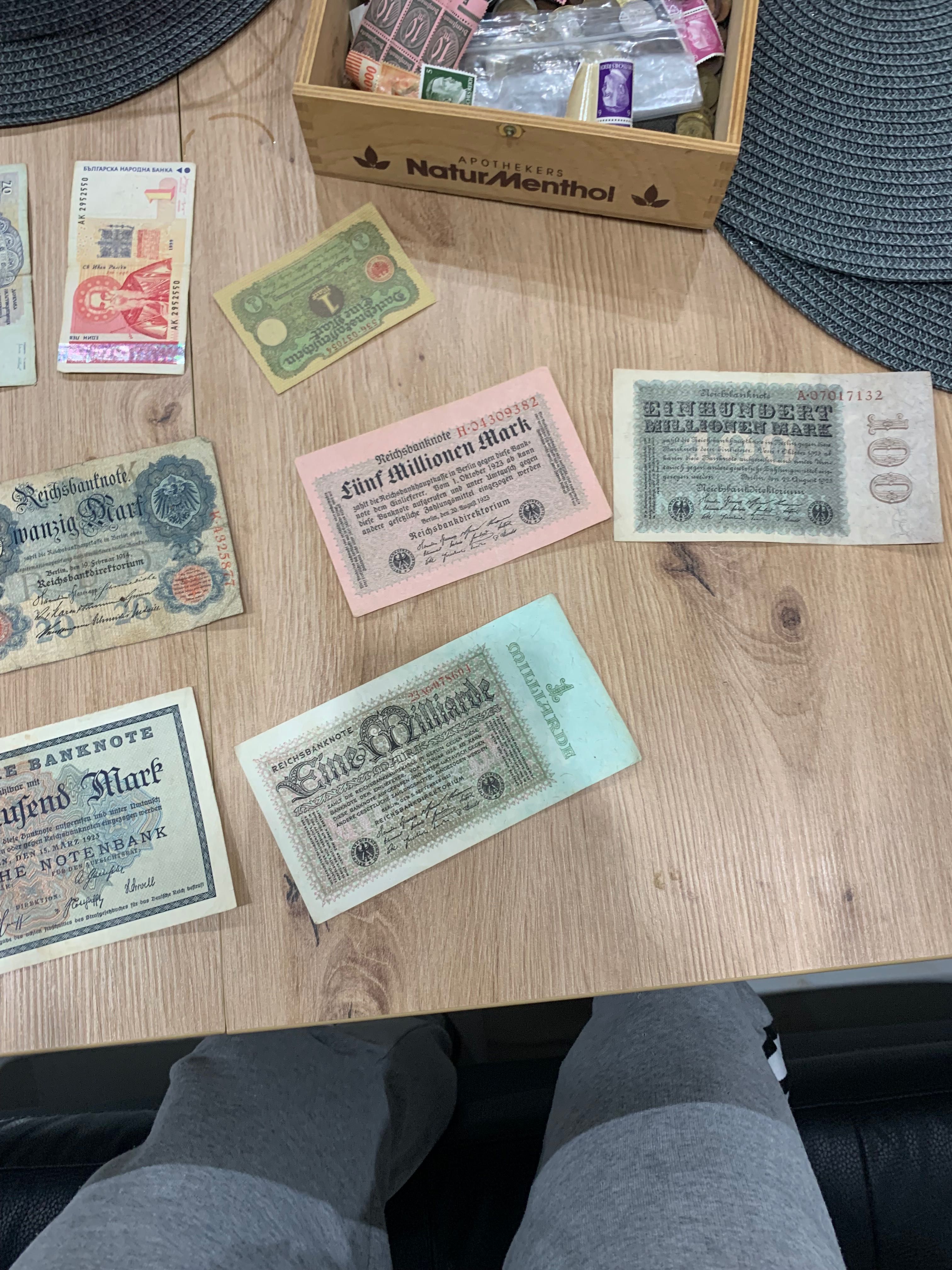 Стари немски монети и банкноти