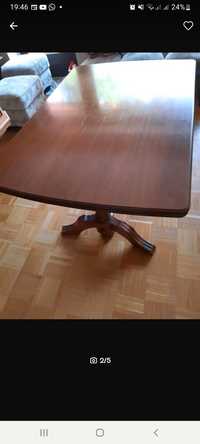 Masa din lemn masiv cu 6 scaune