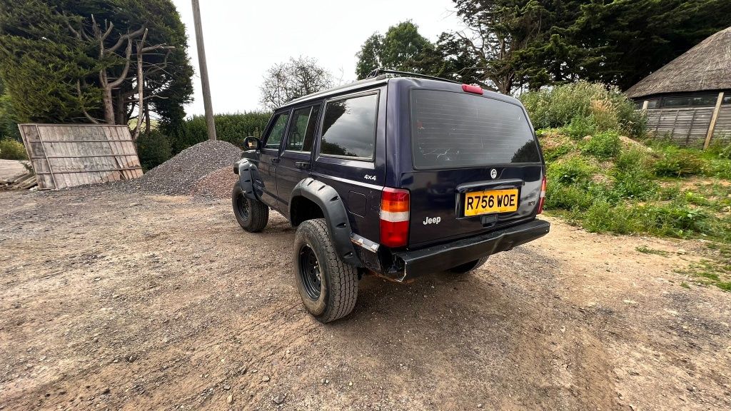 Jeep Cheroke 2 5 Td.Recent Adus