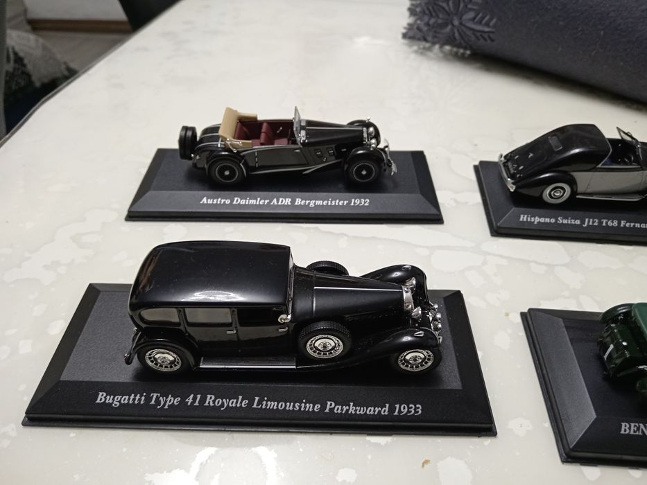 Machete auto de colecție