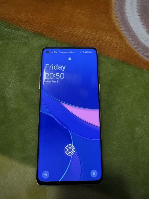 One Plus 8 128gb 8 ram