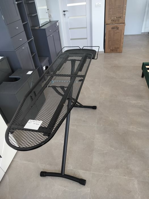 Masă de călcat foarte rezistenta 120*38