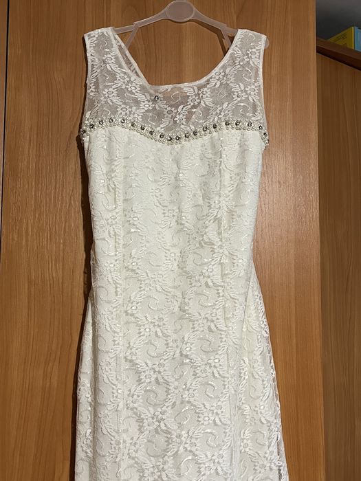 Белое платье на ~10 лет