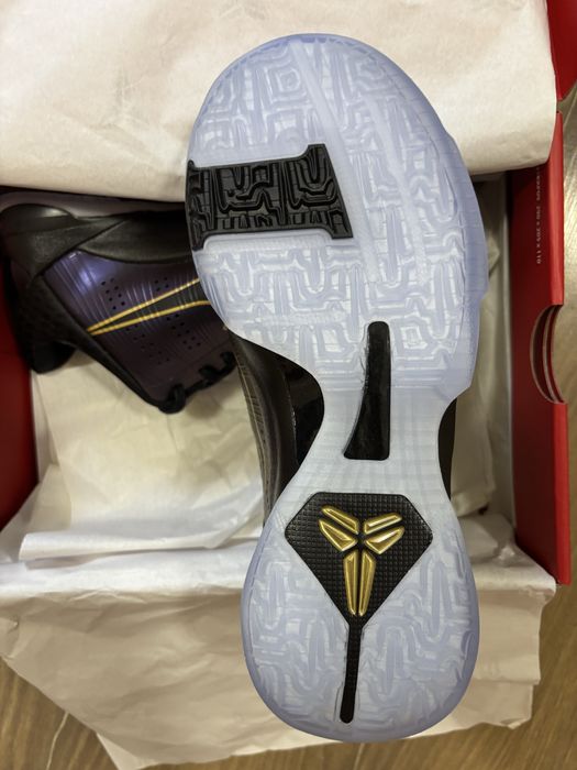 Баскетболни обувки Nike Kobe V