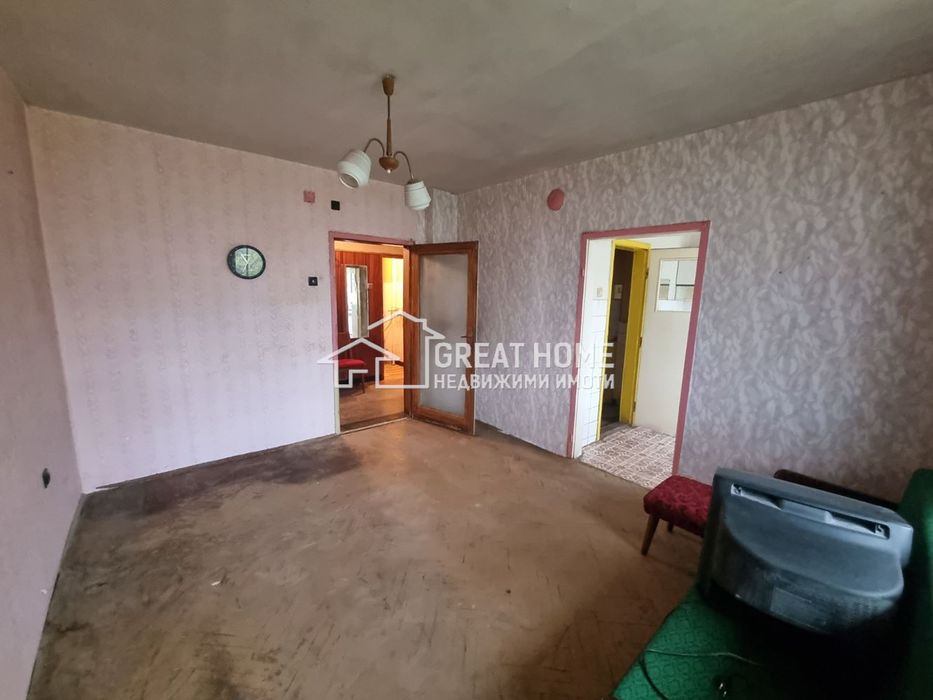 Солигена ! Многостаен ! Втори Етаж !