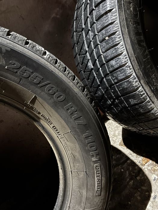 Зимни гуми 255/60 R17