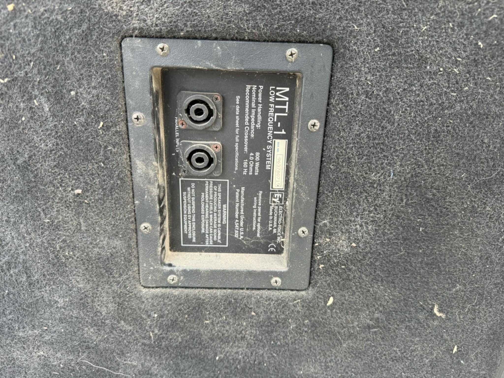 Electro Voice JBl