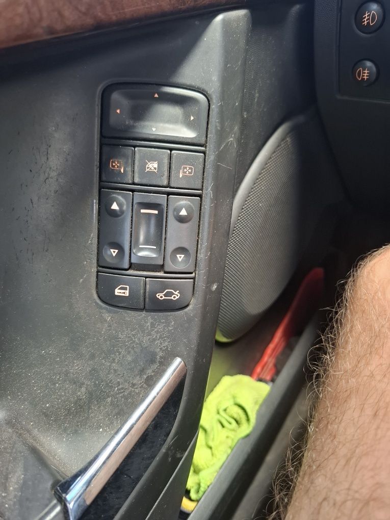 Opel vectra c caravan 1.9 diesel.
