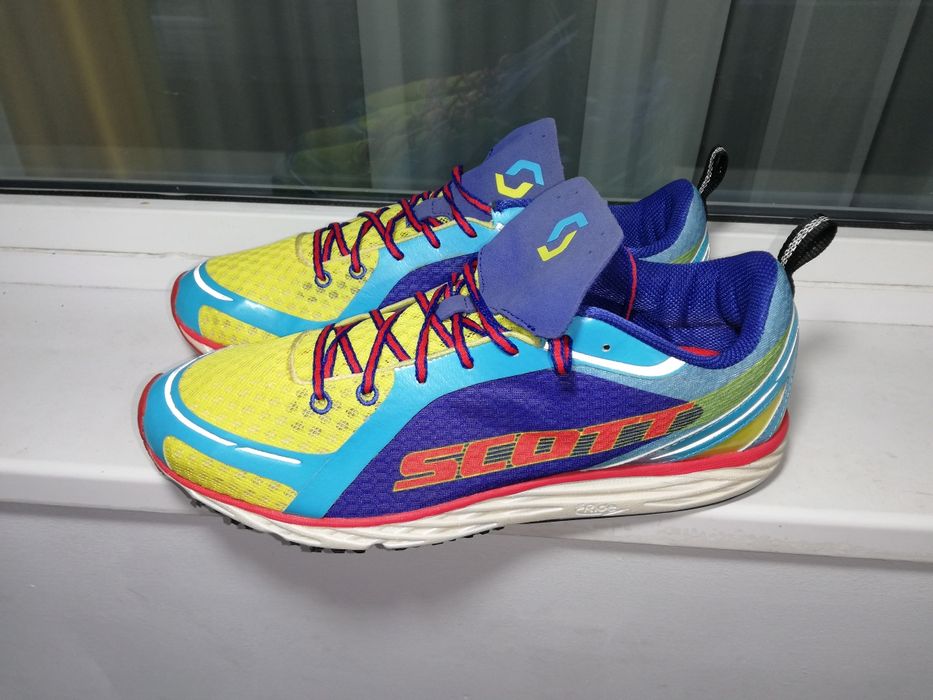 Vand pantofi sport Scott originali nr 45