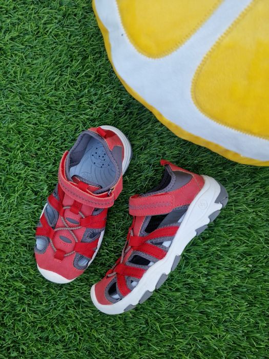 Stare impecabila marime 110-116