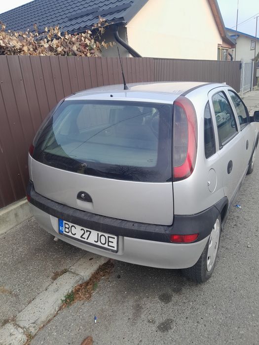 Vand urgent Opel corsa 2003