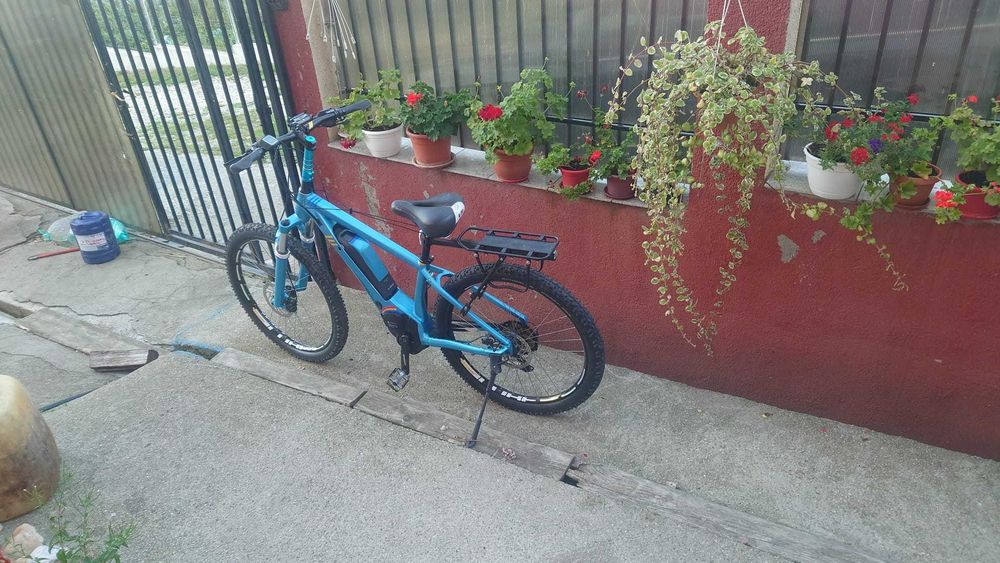 Bicicleta MTB Electrica EMTB Bulls motor Bosch performance CX