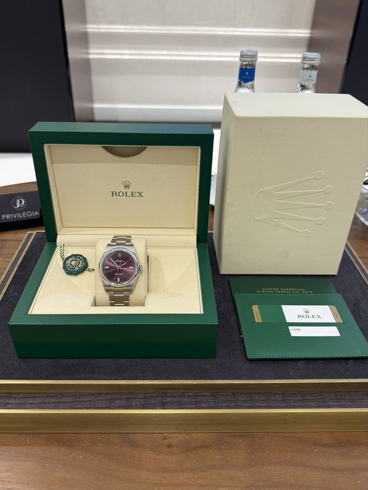 Rolex Oyster Perpetual 39 mm Steel 114300