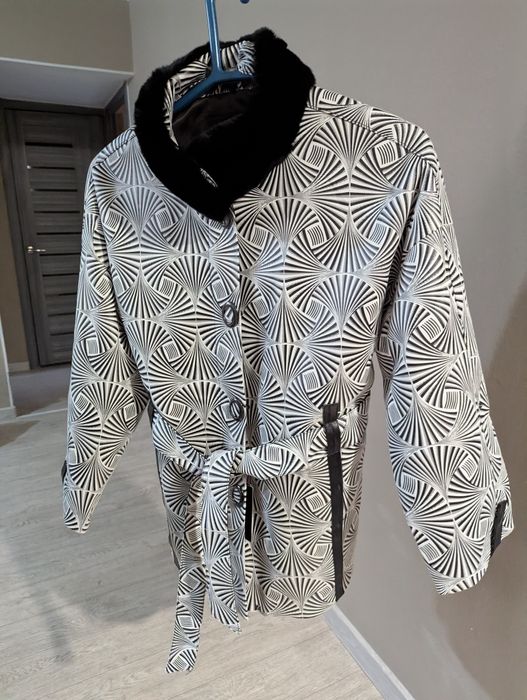 Куртка женская 52 р