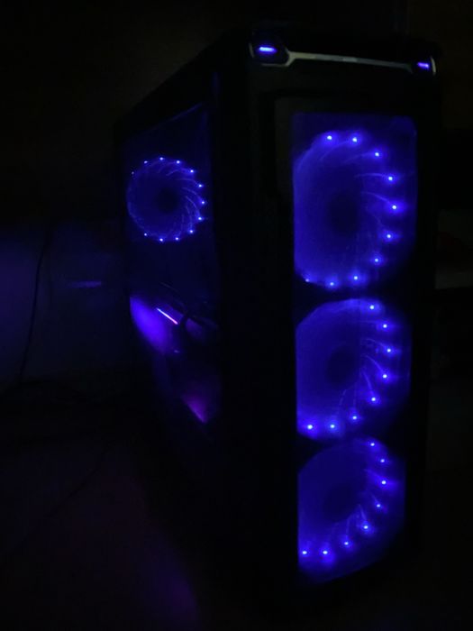 Геймърски компютър | AMD Ryzen 5 5600x, RTX 3060 TI, 16gb RAM, 600W