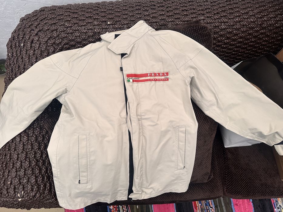 Prada vintage яке