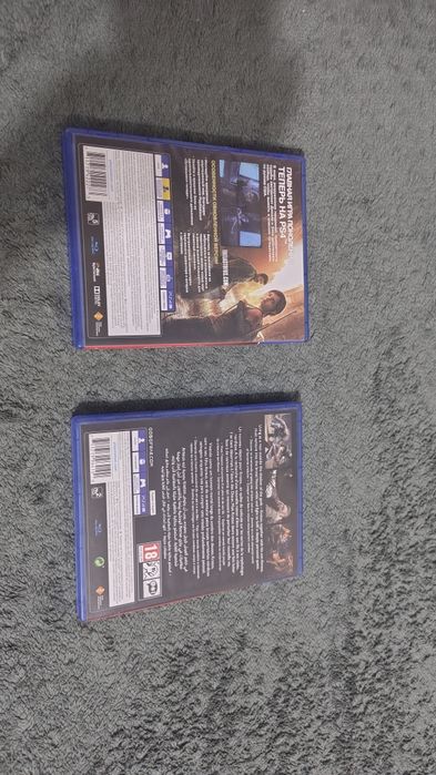 Продам 2 игры ,God of War и The last of us 1