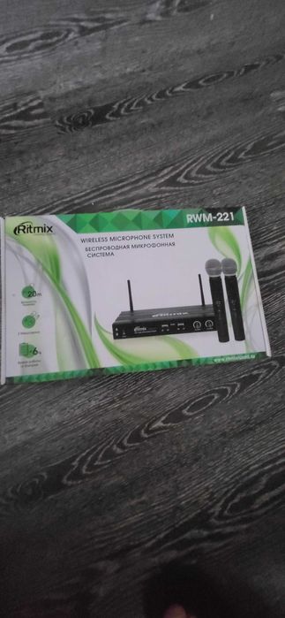 Микрофоны безпроводные